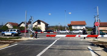 Završeni radovi na novom pružnom prelazu „Trinaesta“ 13-0