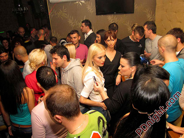 Promocija djus vodke, Caffe bar Carpe diem, 17.11.2012.